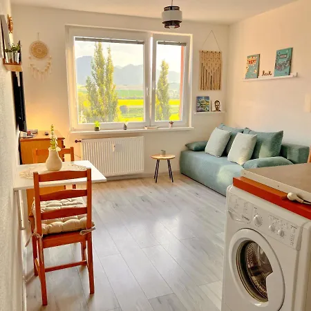 Little View Apartment